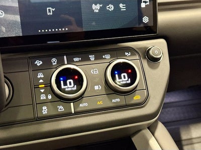 2026 Land Rover Defender 110 V8