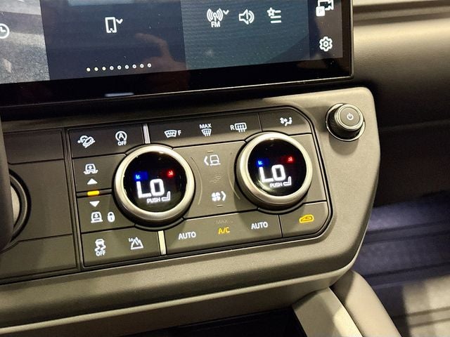 2026 Land Rover Defender 110 V8