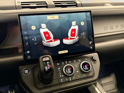 2026 Land Rover Defender 110 V8