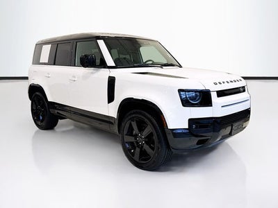 2026 Land Rover Defender 110 V8