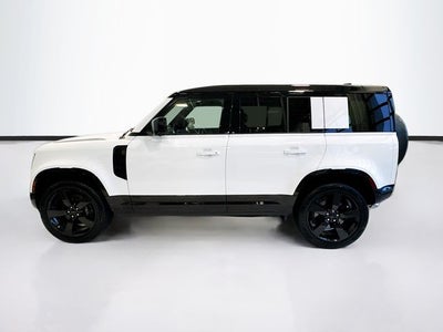 2026 Land Rover Defender 110 V8