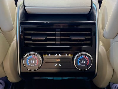 2023 Land Rover Range Rover SE