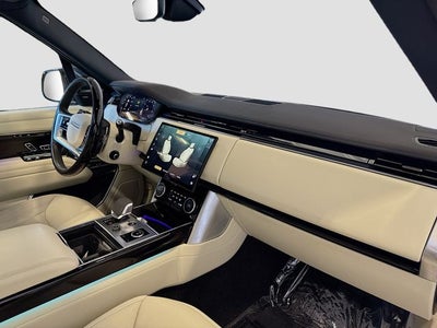 2023 Land Rover Range Rover SE