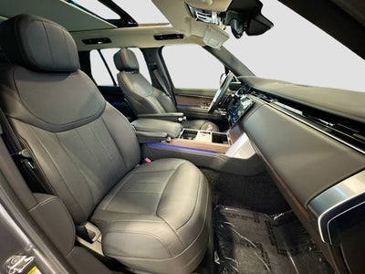 2024 Land Rover Range Rover SE