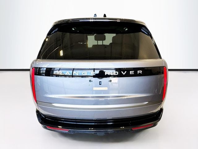 2024 Land Rover Range Rover SE