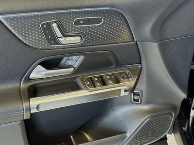 2025 Mercedes-Benz GLB GLB 250 4MATIC®