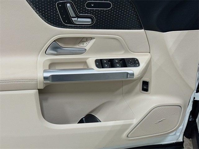 2025 Mercedes-Benz GLB GLB 250 4MATIC®