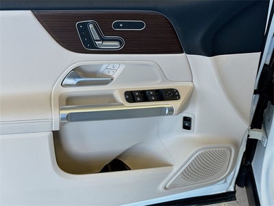 2025 Mercedes-Benz GLB GLB 250 4MATIC®