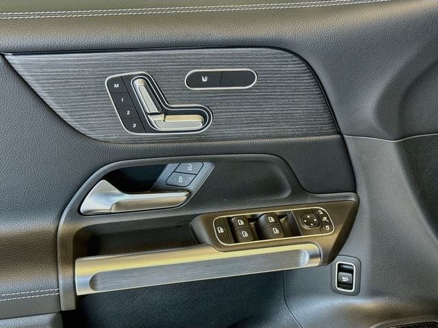 2026 Mercedes-Benz GLB GLB 250 4MATIC®