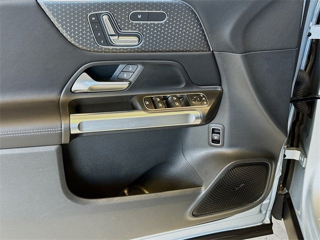 2025 Mercedes-Benz GLB GLB 250 4MATIC®