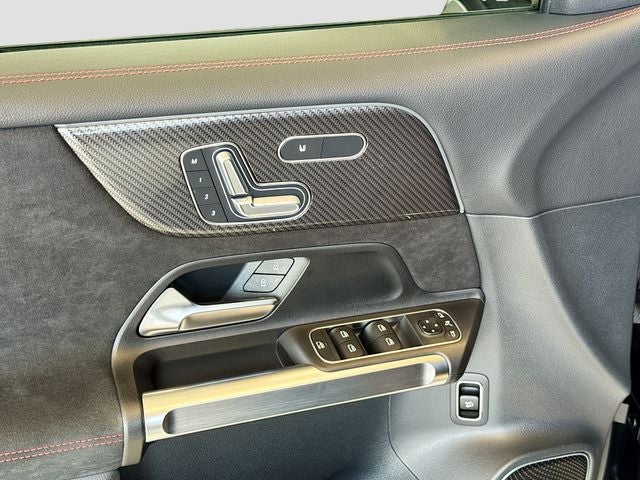 2024 Mercedes-Benz GLB GLB 250 4MATIC®