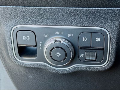 2025 Mercedes-Benz GLB GLB 250 4MATIC®