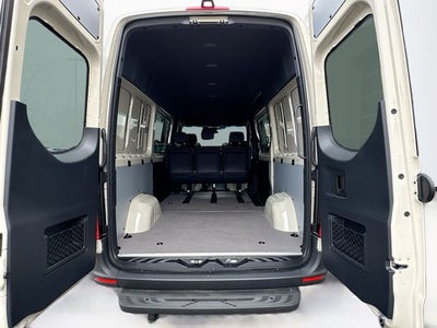 2025 Mercedes-Benz Sprinter 2500 Crew 144 WB