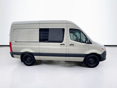 2025 Mercedes-Benz Sprinter 2500 Crew 144 WB