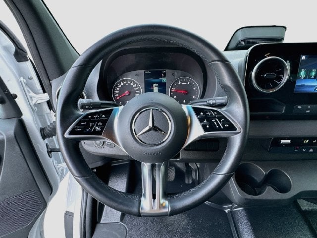 2025 Mercedes-Benz Sprinter 2500 Crew 144 WB