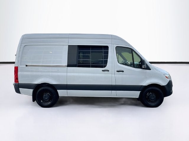 2025 Mercedes-Benz Sprinter 2500 Crew 144 WB
