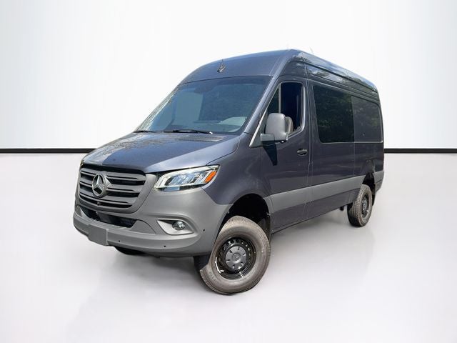 2026 Mercedes-Benz Sprinter 2500 Crew 144 WB 4MATIC®