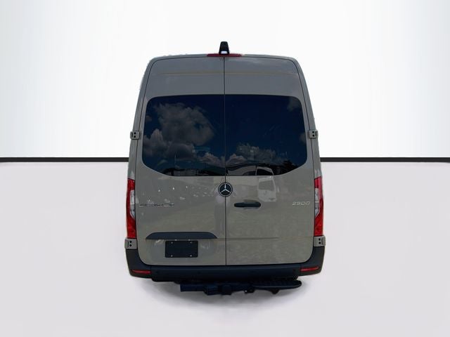 2026 Mercedes-Benz Sprinter 2500 Crew 170 WB High Roof