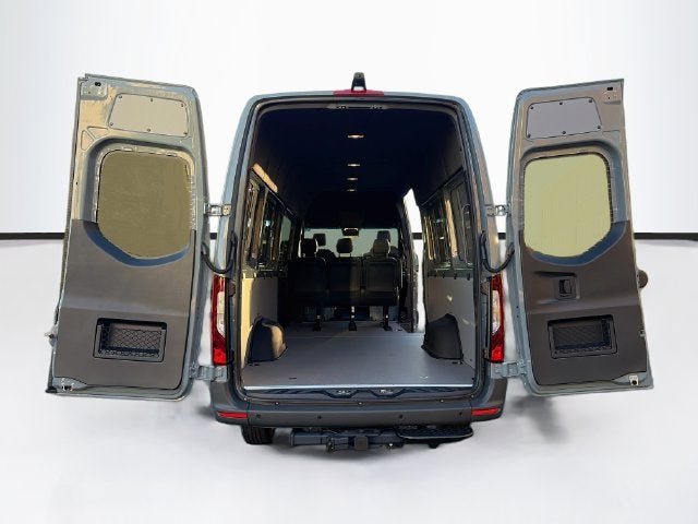 2026 Mercedes-Benz Sprinter 2500 Crew 170 WB 4MATIC®
