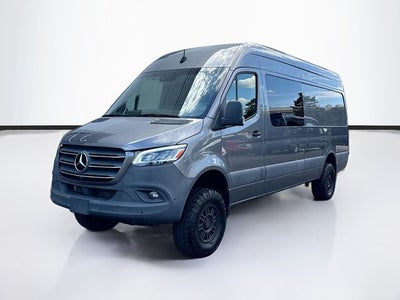 2024 Mercedes-Benz Sprinter 2500 Crew 170 WB 4MATIC®