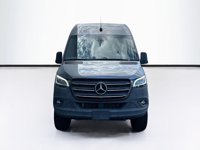 2024 Mercedes-Benz Sprinter 2500 Crew 170 WB 4MATIC®