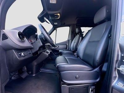 2024 Mercedes-Benz Sprinter 2500 Crew 170 WB 4MATIC®
