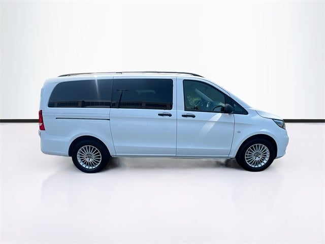 2023 Mercedes-Benz Metris Passenger
