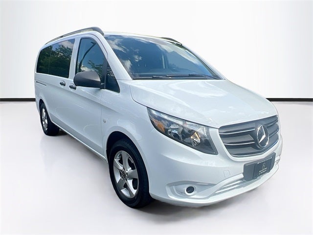 2023 Mercedes-Benz Metris Passenger