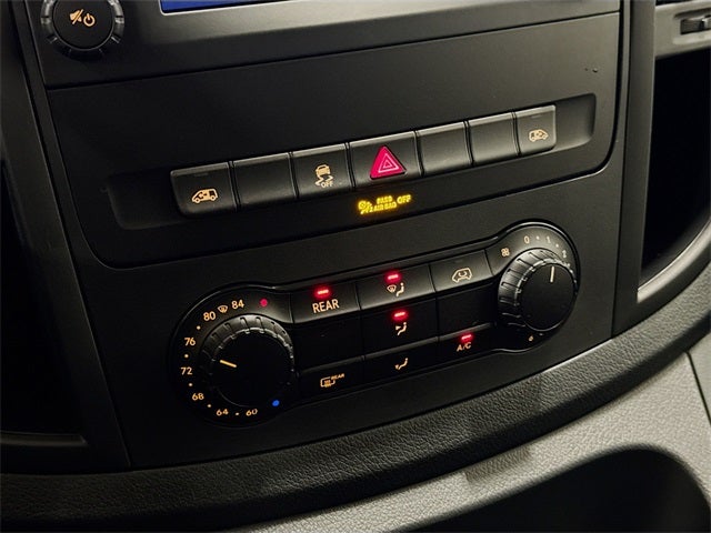 2023 Mercedes-Benz Metris Passenger