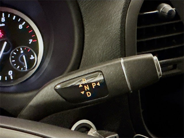 2023 Mercedes-Benz Metris Passenger
