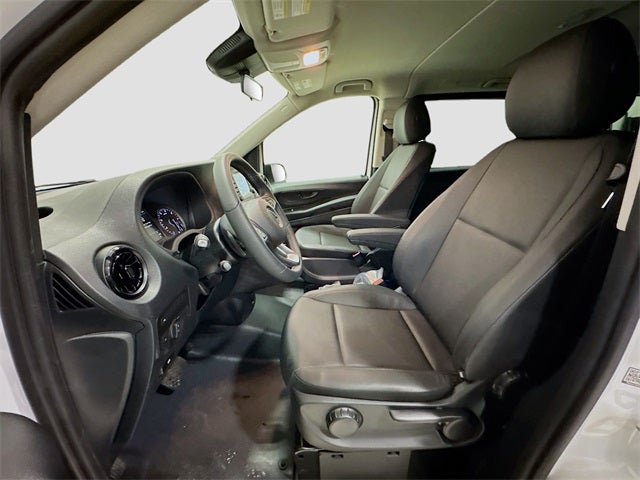 2023 Mercedes-Benz Metris Passenger