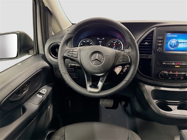 2023 Mercedes-Benz Metris Passenger