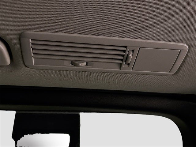 2023 Mercedes-Benz Metris Passenger