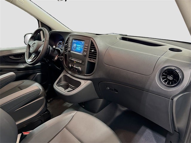 2023 Mercedes-Benz Metris Passenger