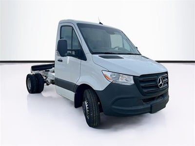 2024 Mercedes-Benz Sprinter 4500 Standard Roof Cab Chassis