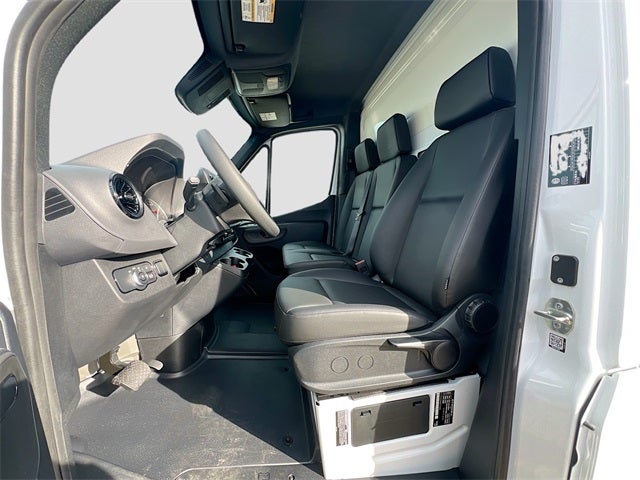 2024 Mercedes-Benz Sprinter 4500 Standard Roof Cab Chassis