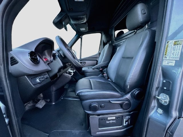 2023 Mercedes-Benz Sprinter 2500 Cargo 144 WB