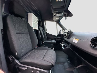 2023 Mercedes-Benz Sprinter 2500 Cargo 144 WB