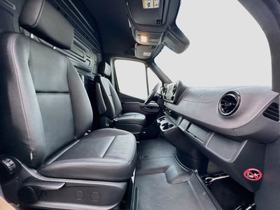 2024 Mercedes-Benz Sprinter 2500 Cargo 144 WB
