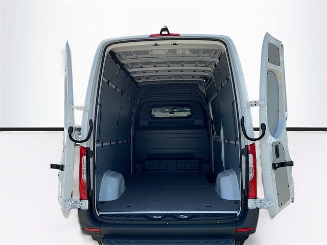 2025 Mercedes-Benz Sprinter 2500 Cargo 144 WB