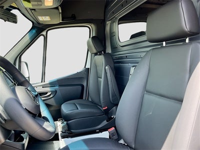 2025 Mercedes-Benz Sprinter 2500 Cargo 144 WB