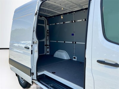 2025 Mercedes-Benz Sprinter 2500 Cargo 144 WB