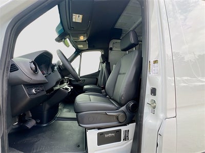 2025 Mercedes-Benz Sprinter 2500 Cargo 144 WB