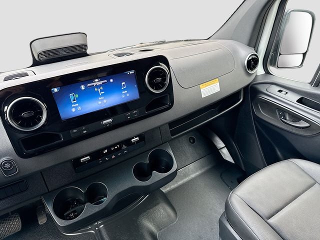 2025 Mercedes-Benz Sprinter 2500 Cargo 144 WB