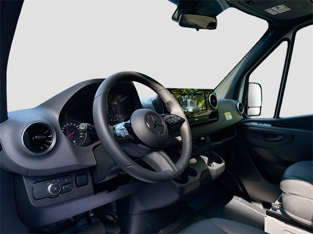2025 Mercedes-Benz Sprinter 2500 Cargo 144 WB