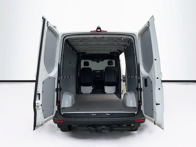 2026 Mercedes-Benz Sprinter 2500 Cargo 144 WB