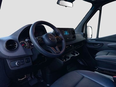 2024 Mercedes-Benz Sprinter 2500 Cargo 144 WB