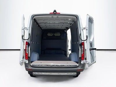 2026 Mercedes-Benz Sprinter 2500 Cargo 144 WB