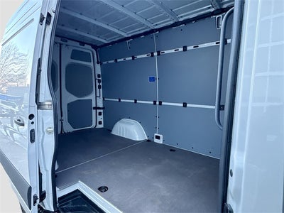 2025 Mercedes-Benz Sprinter 2500 Cargo 144 WB