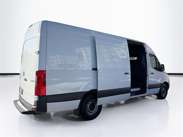 2026 Mercedes-Benz Sprinter 2500 Cargo 170 WB High Roof